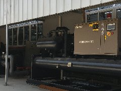 型材氧化降膜式冷凍機(jī)組案例